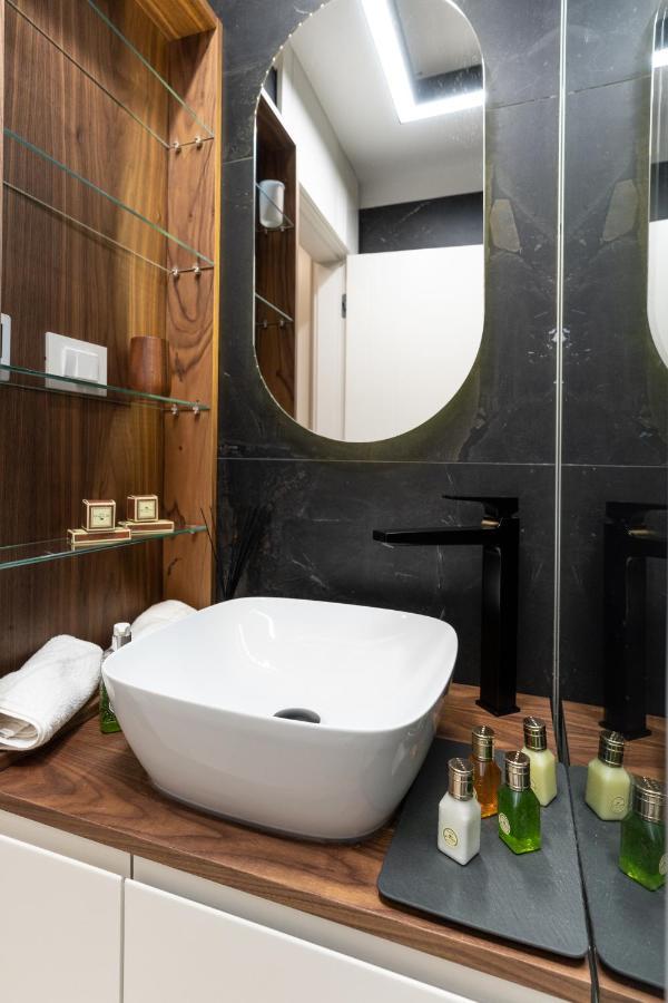 Ferienwohnung Ez Luxury Living Rovinj Exterior foto