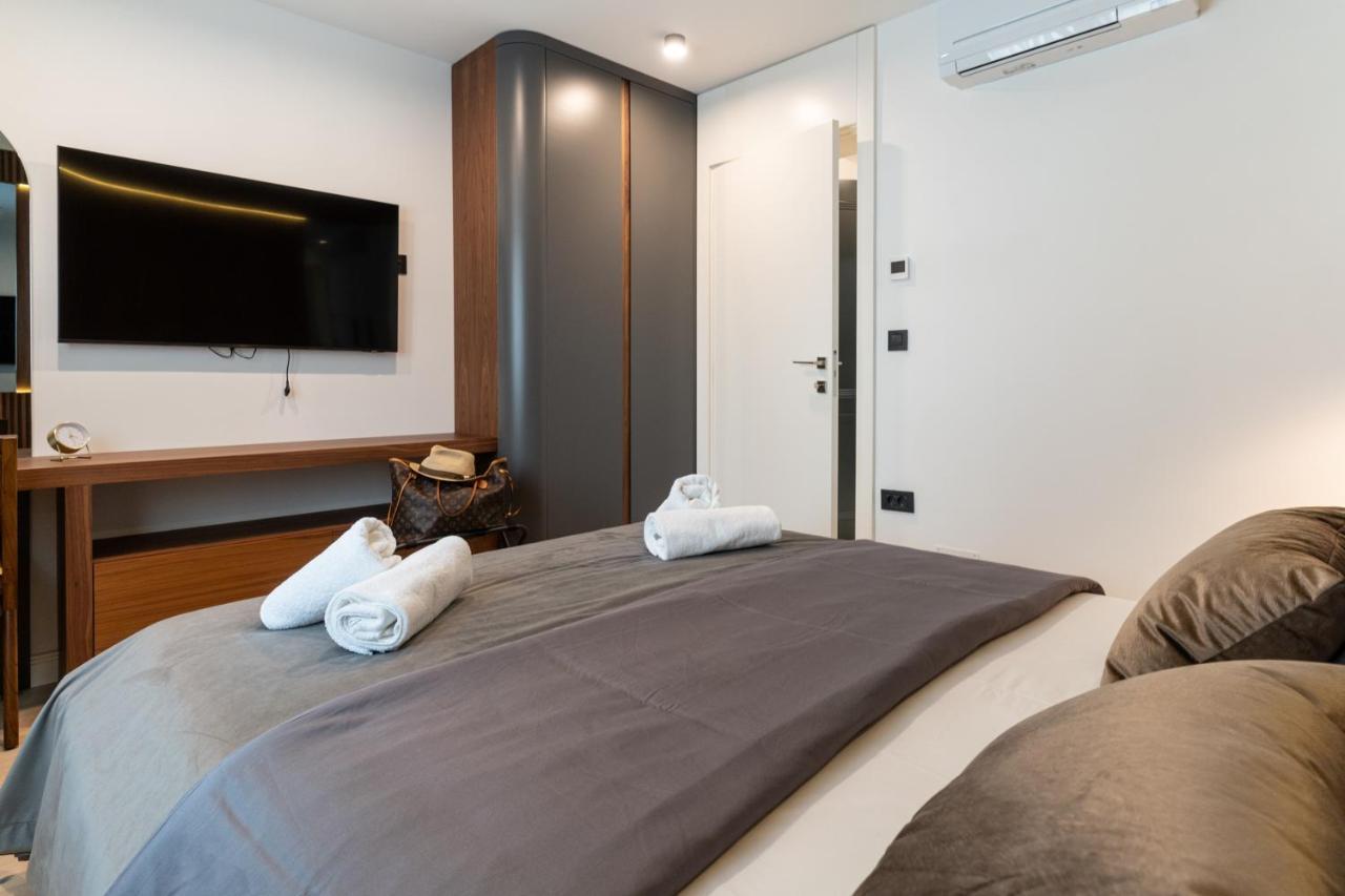 Ferienwohnung Ez Luxury Living Rovinj Exterior foto