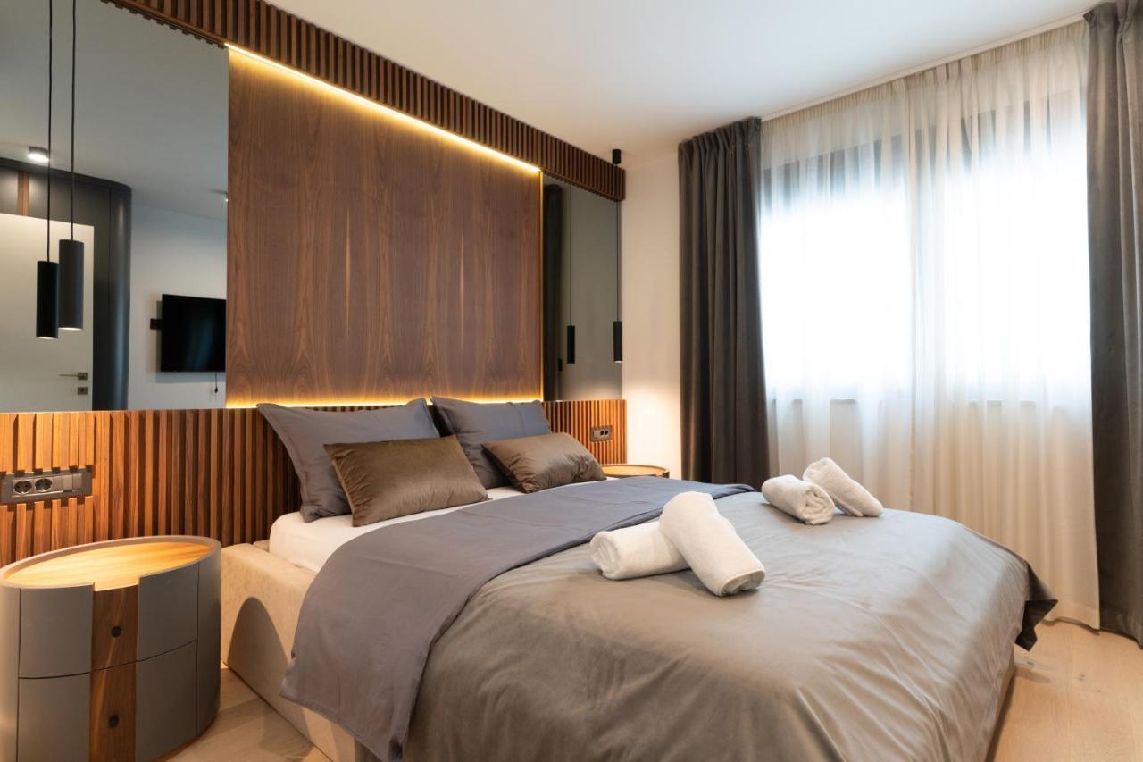 Ferienwohnung Ez Luxury Living Rovinj Exterior foto