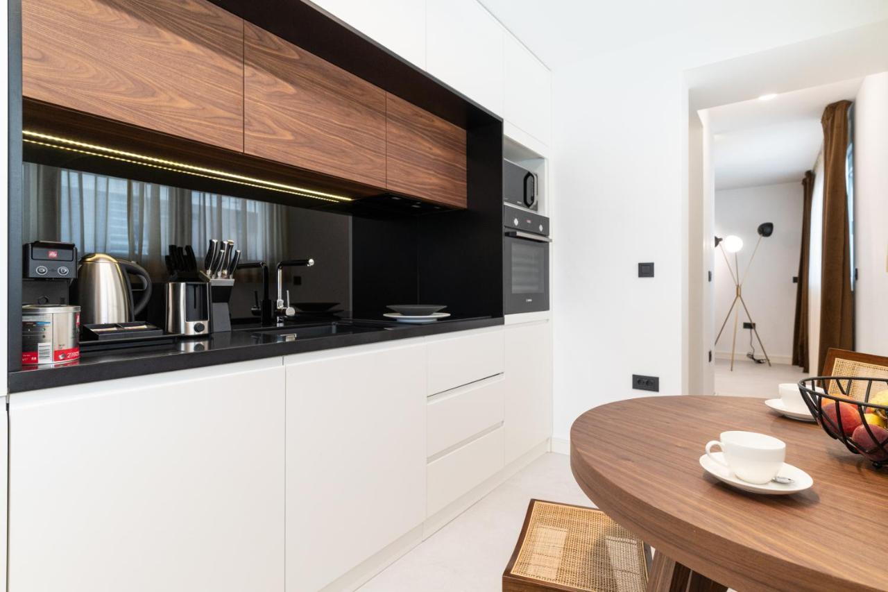 Ferienwohnung Ez Luxury Living Rovinj Exterior foto